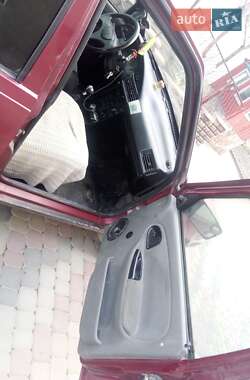 Седан Dacia SuperNova 2003 в 