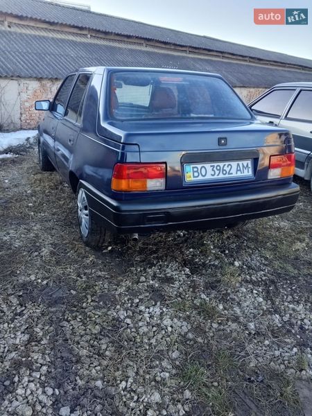 Седан Dacia SuperNova 2003 в Тернополе