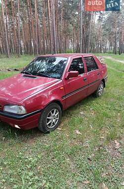 Седан Dacia SuperNova 2002 в Шостці