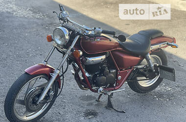 Мотоцикл Круизер Daelim VT 2000 в 