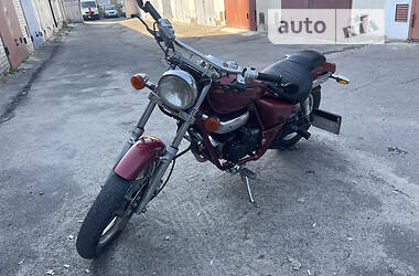 Мотоцикл Круизер Daelim VT 2000 в 