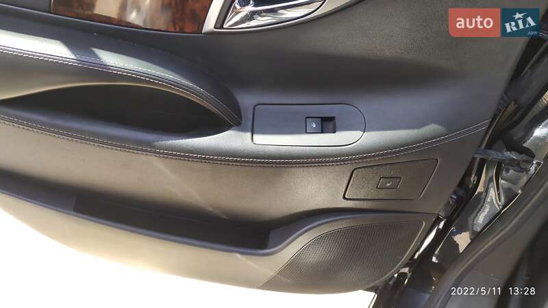 Седан Daewoo Alpheon 2011 в 