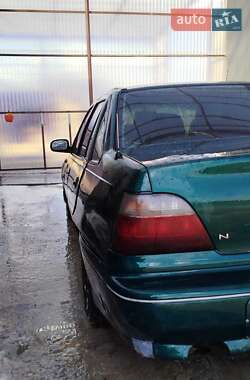 Седан Daewoo Cielo 1995 в Синельниково