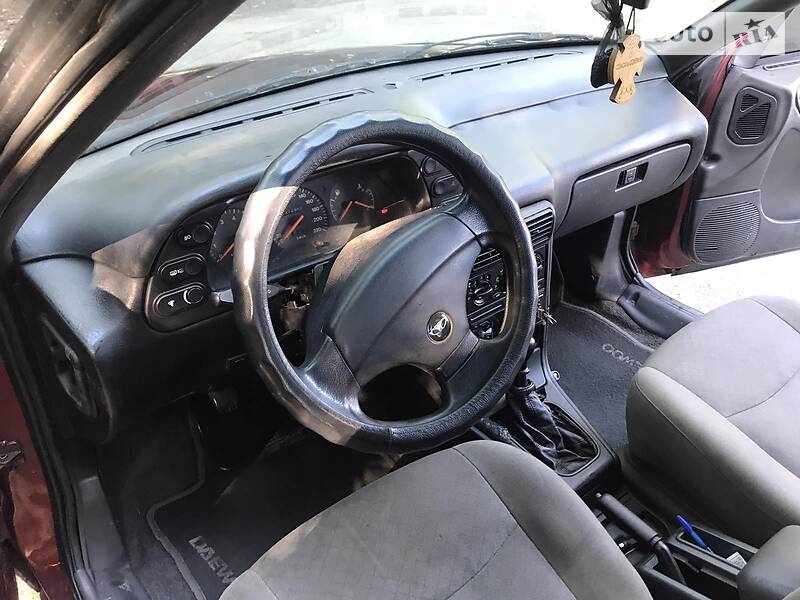 Седан Daewoo Espero 1997 в Корсунь-Шевченківському