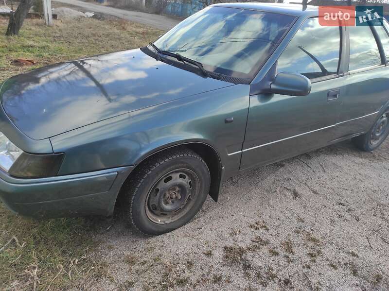 Седан Daewoo Espero 1997 в Нікополі
