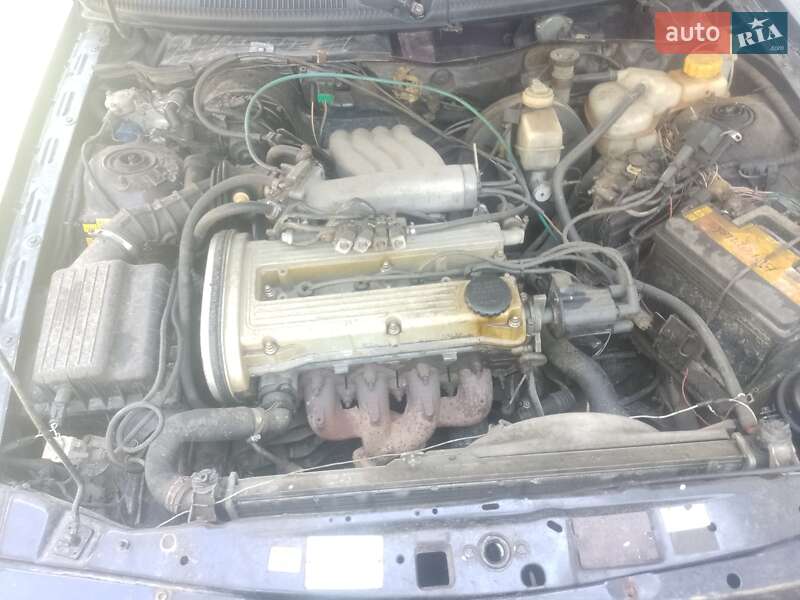 Седан Daewoo Espero 1995 в Ивано-Франковске