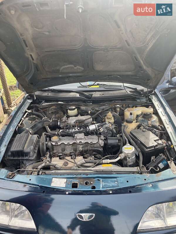 Седан Daewoo Espero 1998 в Первомайске