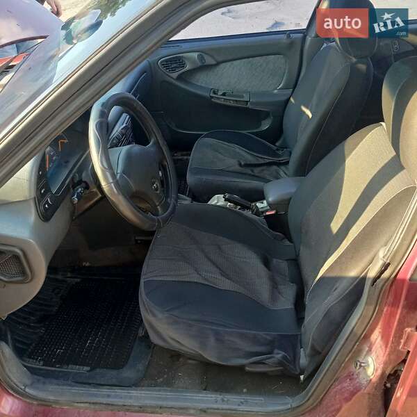 Седан Daewoo Espero 1997 в Запорожье