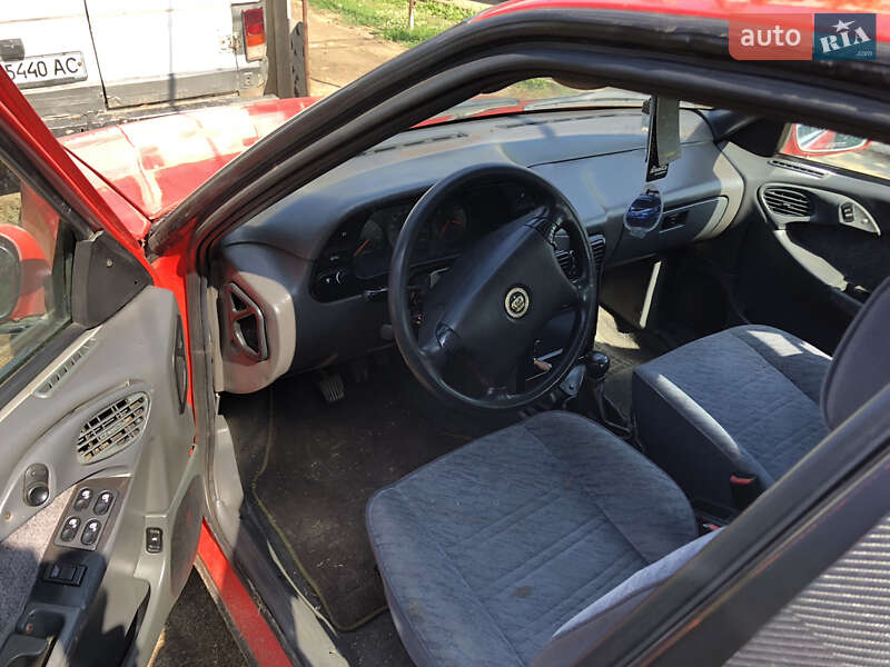 Седан Daewoo Espero 1997 в Овидиополе