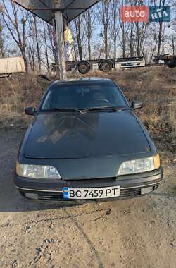 Седан Daewoo Espero 1997 в Львове