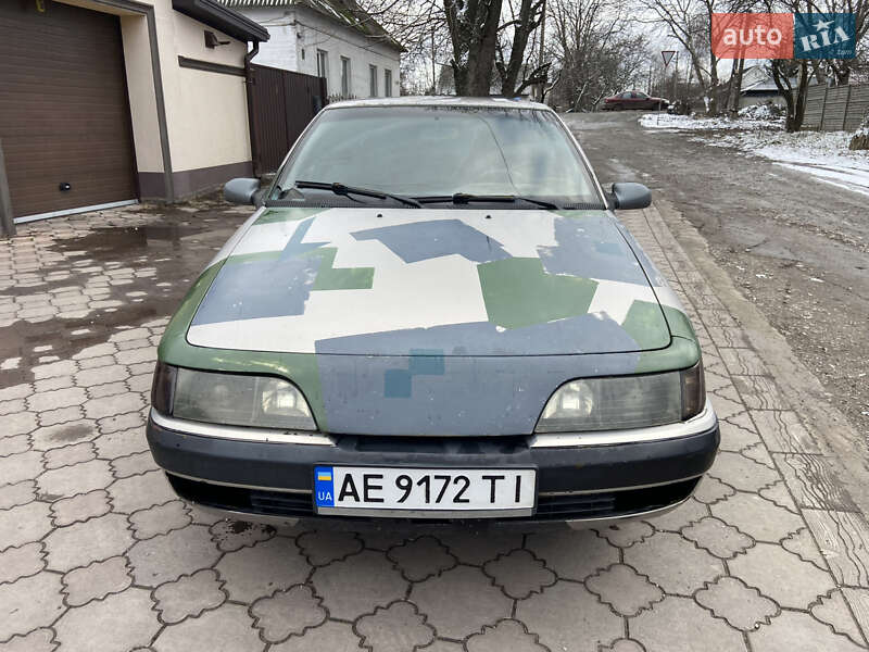 Седан Daewoo Espero 1995 в Днепре