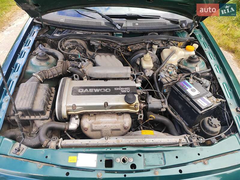 Седан Daewoo Espero 1997 в Ровно