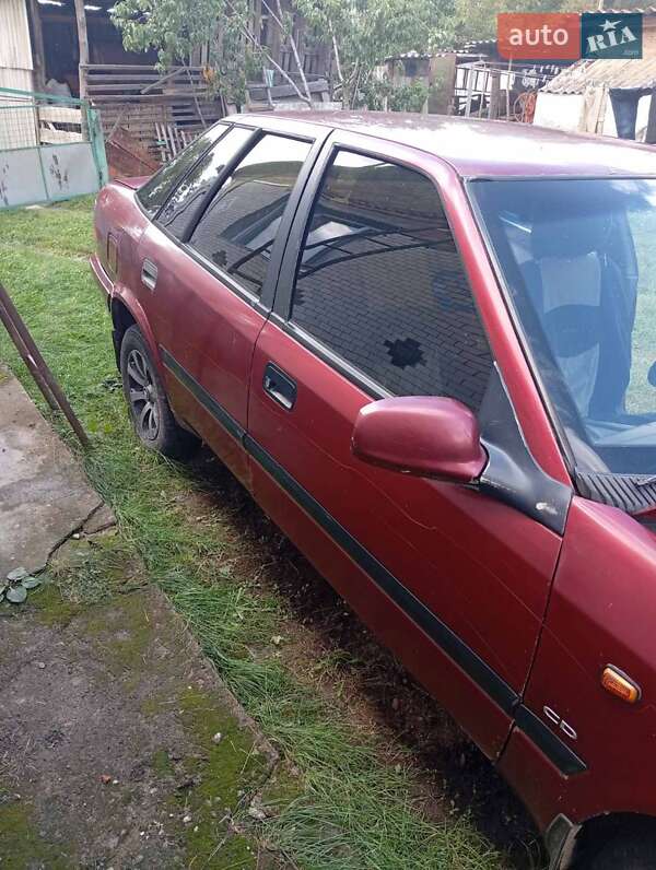 Седан Daewoo Espero 1995 в Тиврову