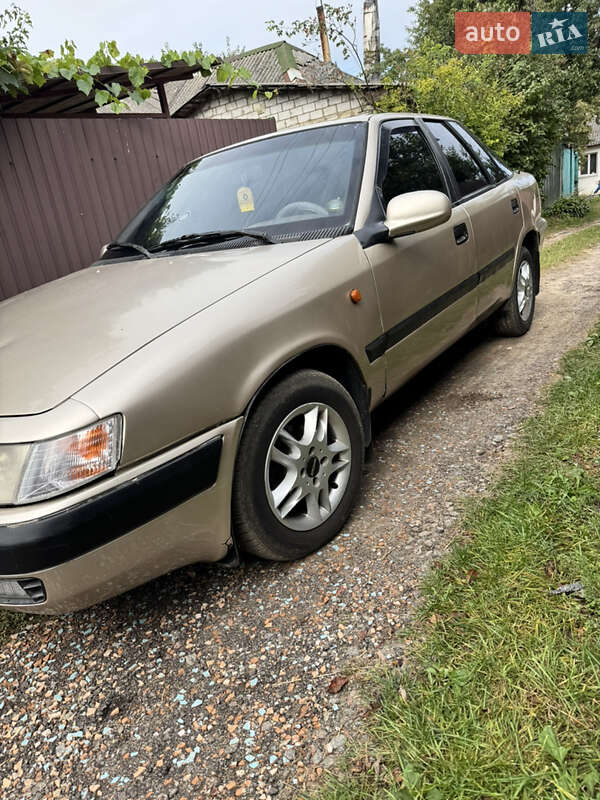 Седан Daewoo Espero 1998 в Чернігові
