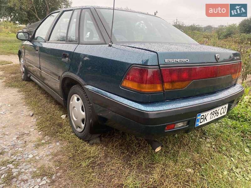 Седан Daewoo Espero 1997 в Рівному