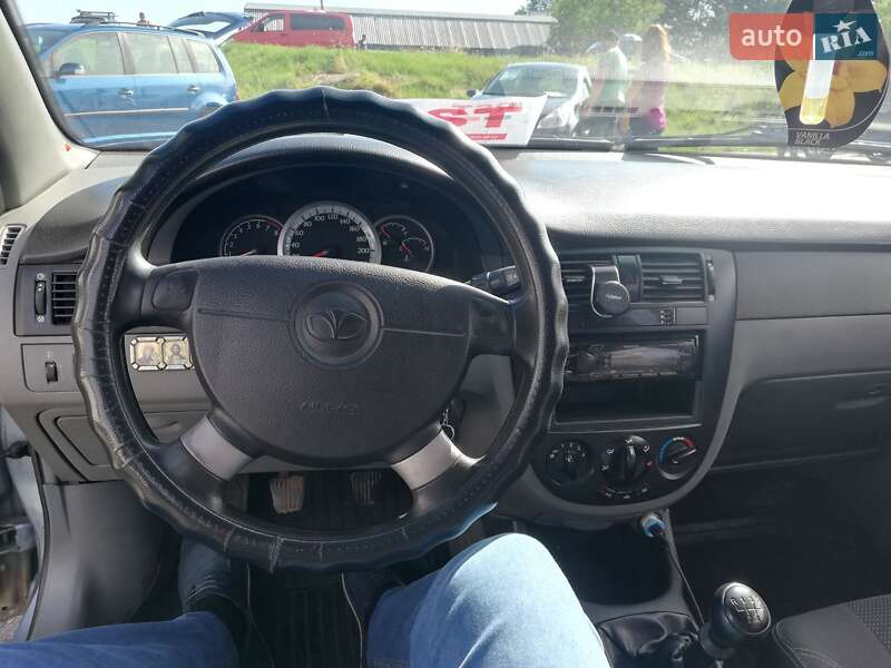 Седан Daewoo Gentra 2013 в Полтаве