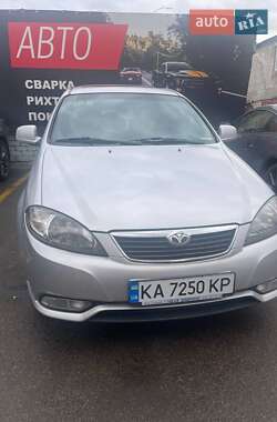 Седан Daewoo Gentra 2014 в Києві