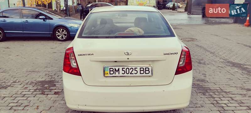 Седан Daewoo Gentra 2013 в Харькове