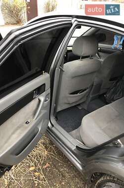 Седан Daewoo Gentra 2014 в 