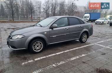 Седан Daewoo Gentra 2013 в Харкові