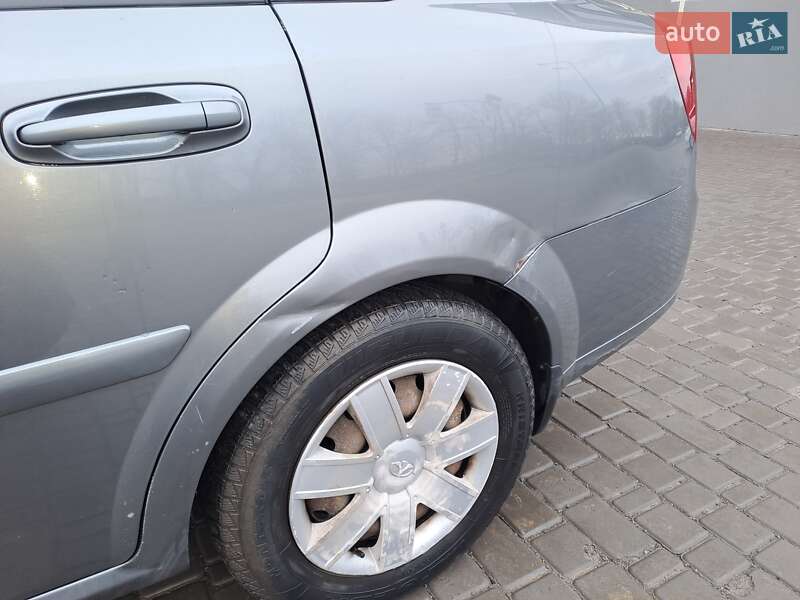 Седан Daewoo Gentra 2013 в Виннице