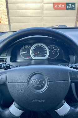 Седан Daewoo Gentra 2013 в 