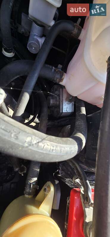 Седан Daewoo Gentra 2013 в Києві