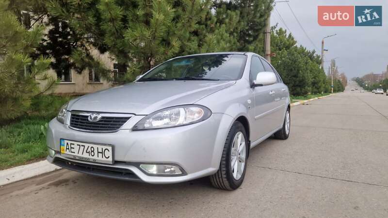 Седан Daewoo Gentra 2013 в Долинской