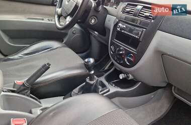 Седан Daewoo Gentra 2013 в 