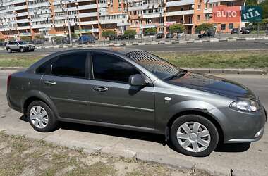 Седан Daewoo Gentra 2014 в 