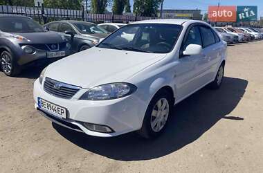 Седан Daewoo Gentra 2014 в Николаеве