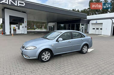 Седан Daewoo Gentra 2013 в Києві