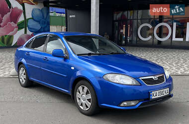 Седан Daewoo Gentra 2014 в Києві