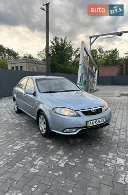 Седан Daewoo Gentra 2013 в 