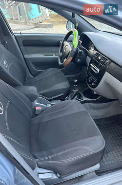 Седан Daewoo Gentra 2013 в 