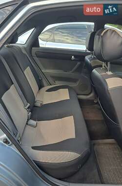 Седан Daewoo Gentra 2013 в 