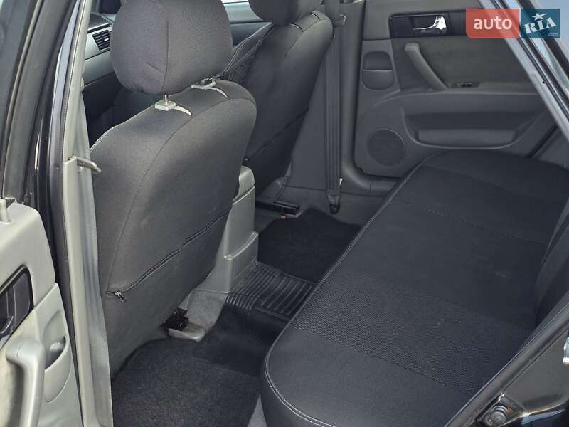 Седан Daewoo Gentra 2013 в Тернополе