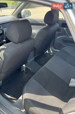 Седан Daewoo Gentra 2013 в 