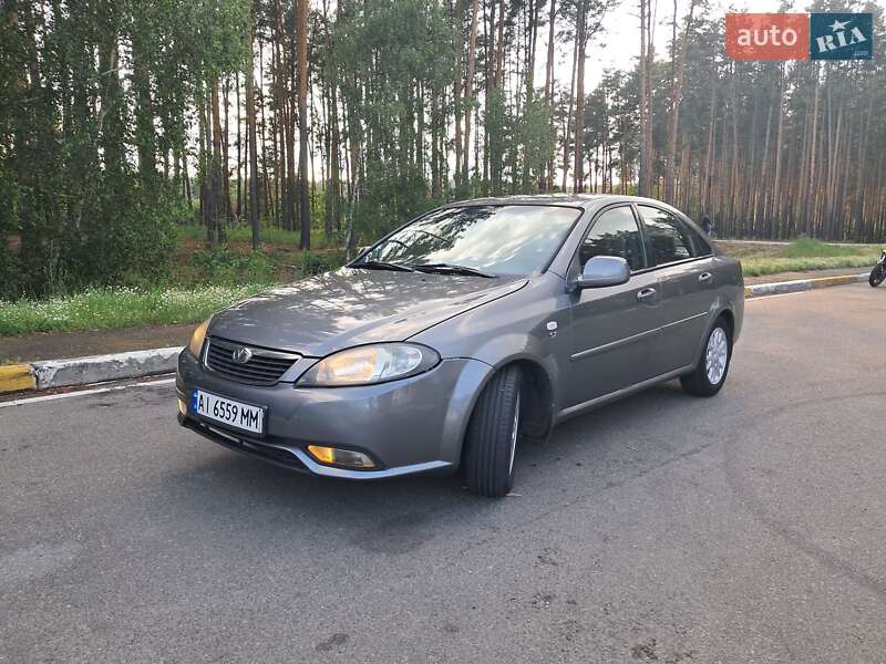 Daewoo Gentra 2014