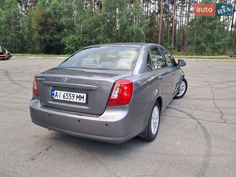 Седан Daewoo Gentra 2014 в Ирпене