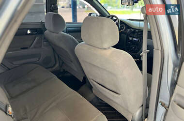 Седан Daewoo Gentra 2013 в 