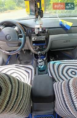 Седан Daewoo Gentra 2015 в 