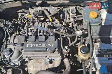 Седан Daewoo Gentra 2015 в 