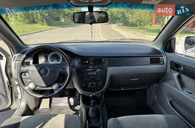 Седан Daewoo Gentra 2014 в 