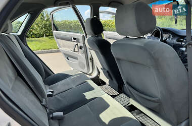 Седан Daewoo Gentra 2014 в 