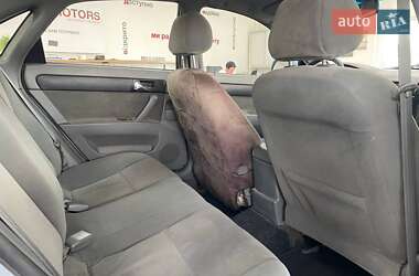 Седан Daewoo Gentra 2013 в 