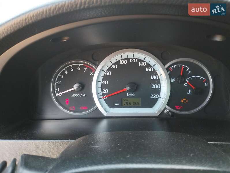 Седан Daewoo Gentra 2013 в Киеве