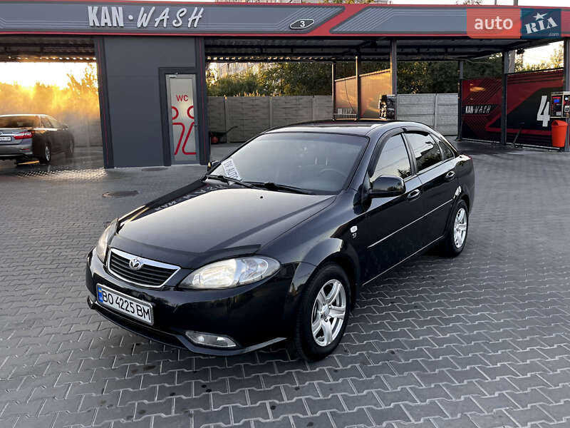 Седан Daewoo Gentra 2014 в 