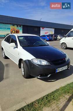 Седан Daewoo Gentra 2013 в Киеве