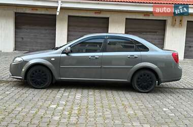 Седан Daewoo Gentra 2014 в 